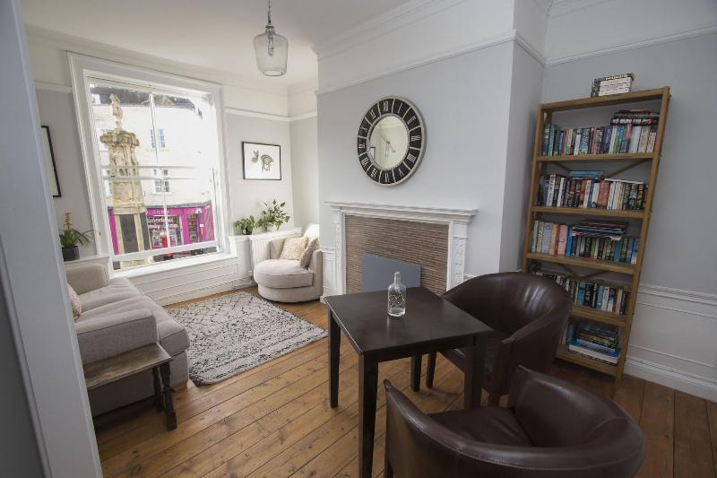 Отель Cathedral Gate