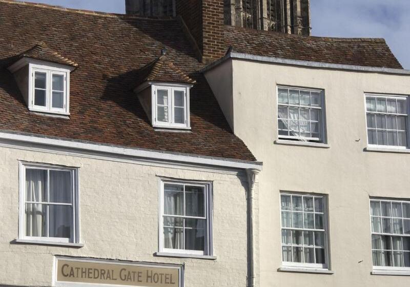 Отель Cathedral Gate