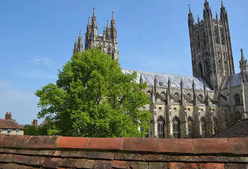Отель Cathedral Gate