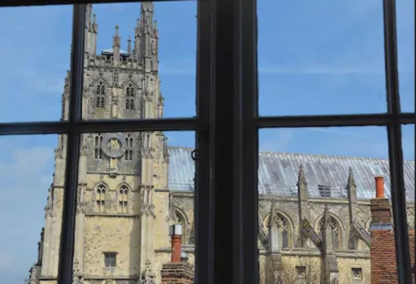 Отель Cathedral Gate