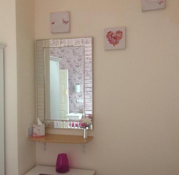 فندق Cleasewood Guest House