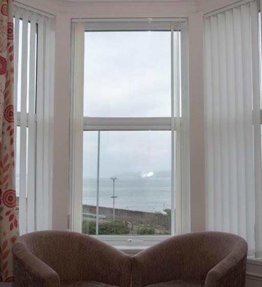 בית מלון כפרי Craignelder