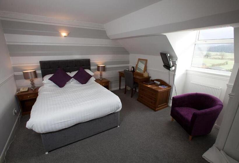 فندق Cressfield Country House