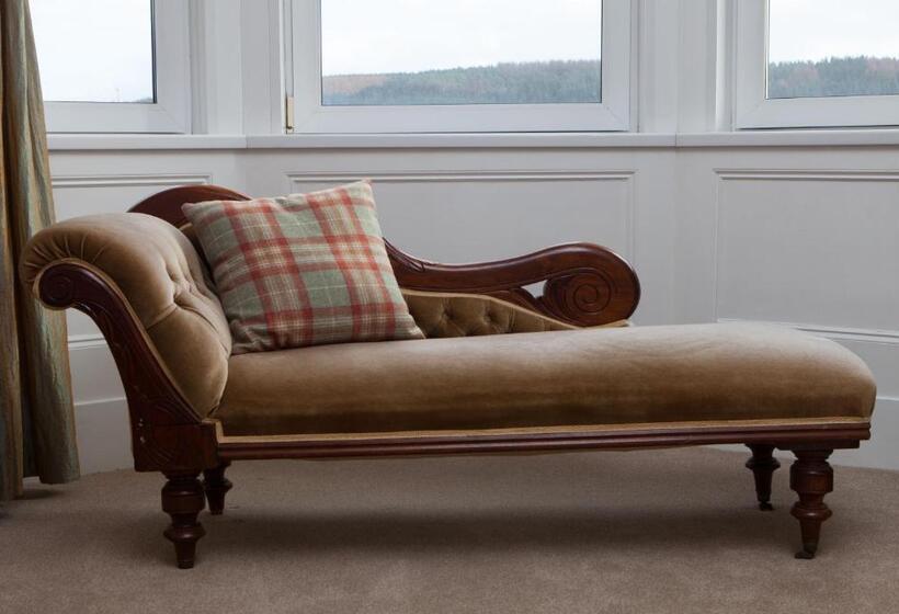 فندق Cressfield Country House