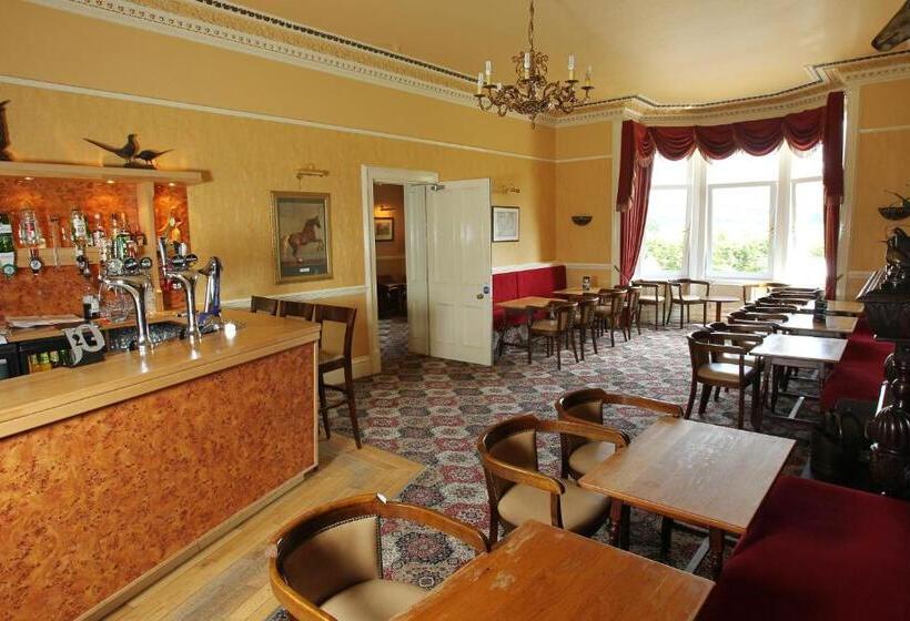 فندق Cressfield Country House