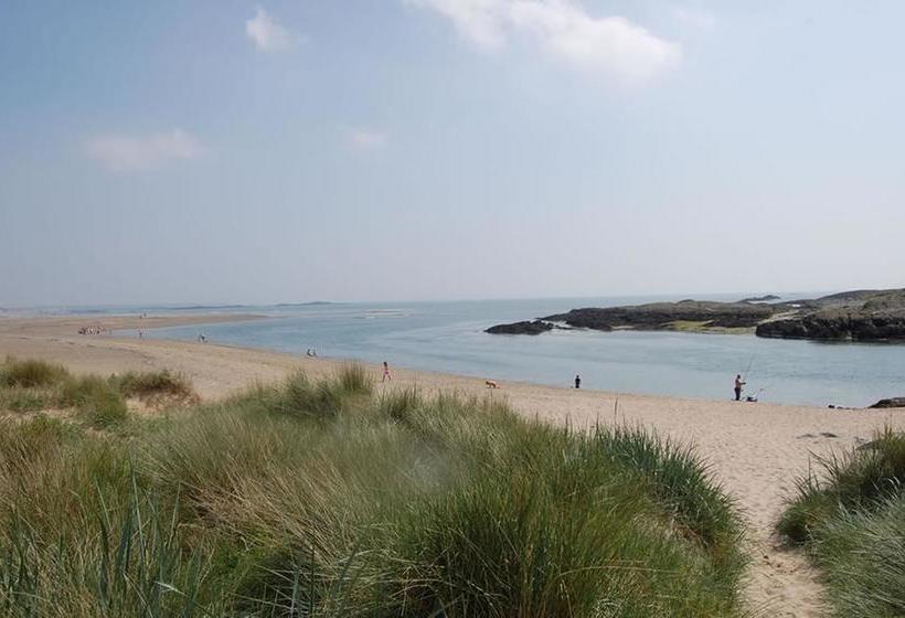 בית מלון כפרי Cymyran