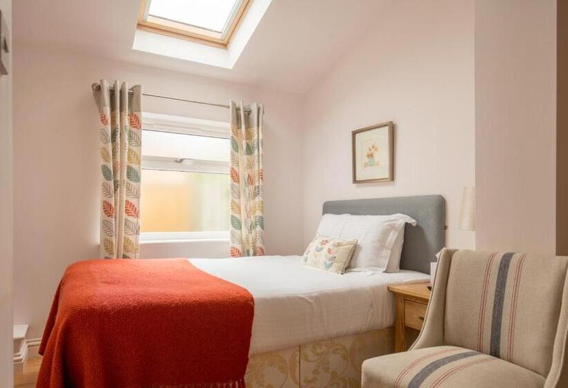 בית מלון כפרי Diglis House