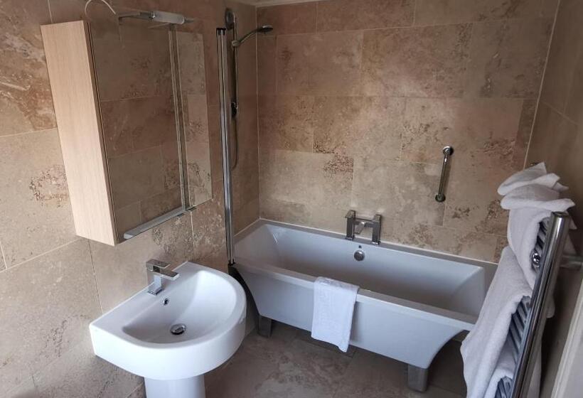 בית מלון כפרי Diglis House