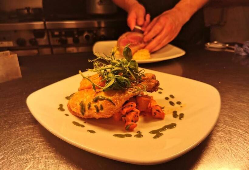 Отель Eype S Mouth Country