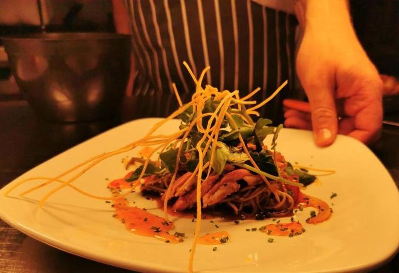 Отель Eype S Mouth Country