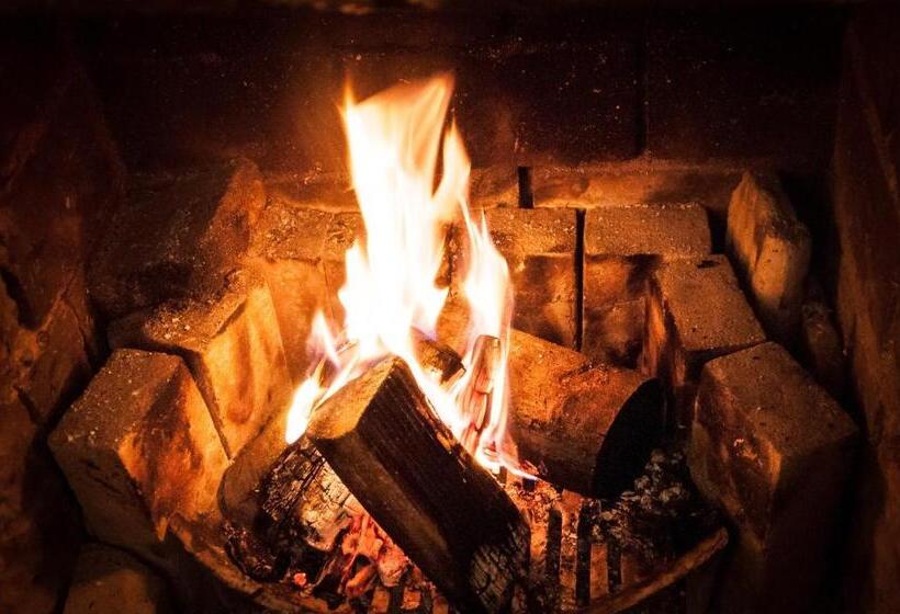 Отель Eype S Mouth Country