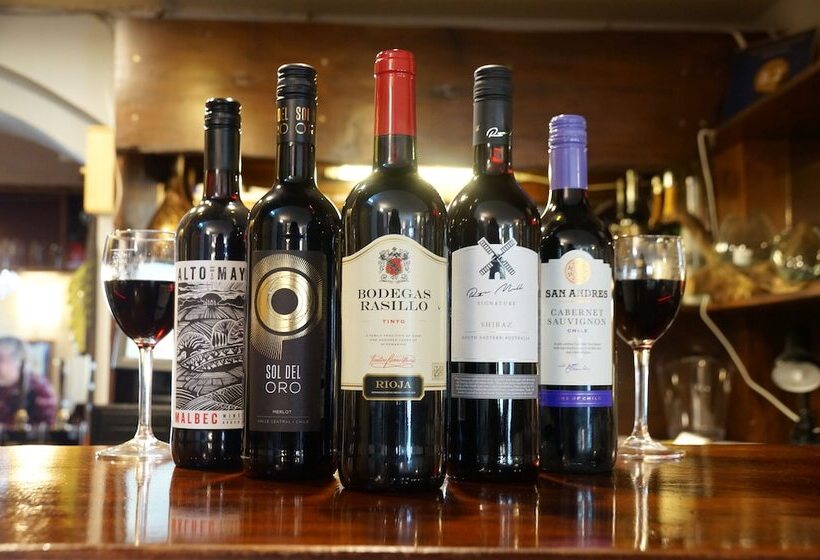 ホテル The Eyre Court