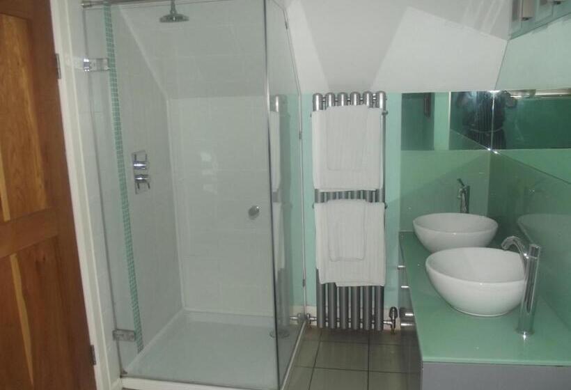 Отель Felbrigg Lodge Bed And Breakfast