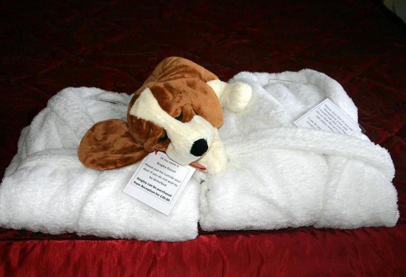 هتل Five Rise Locks