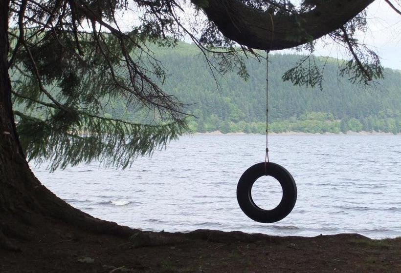 Отель Foyers Roost