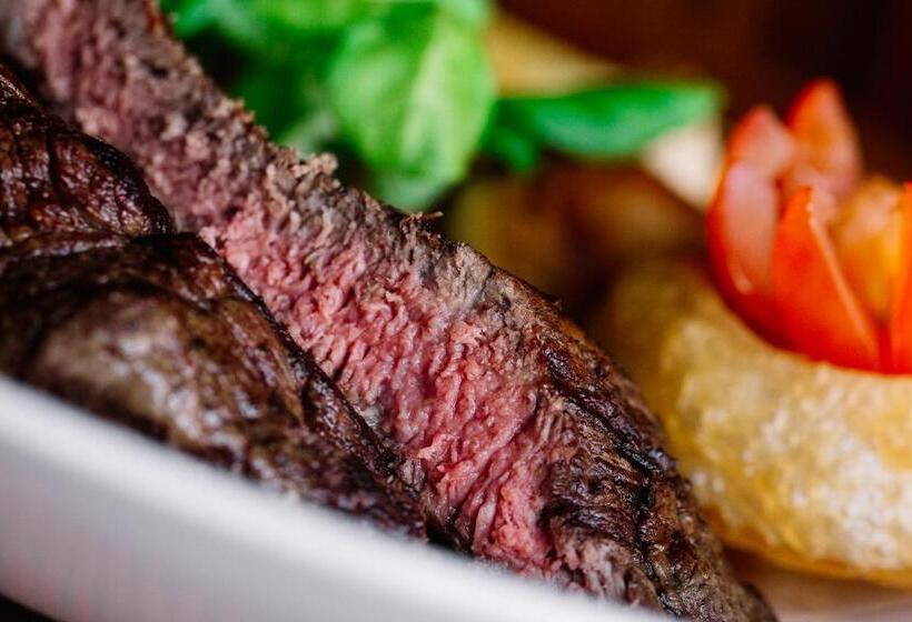 فندق The Howard Arms