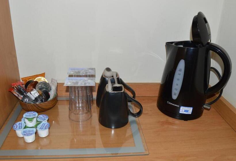 فندق Hunters Lodge