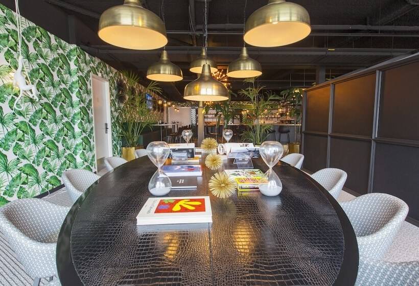 호텔 Ibis Styles Amsterdam Airport