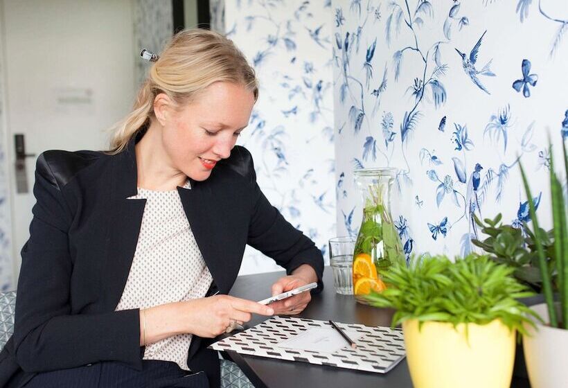 호텔 Ibis Styles Amsterdam Airport