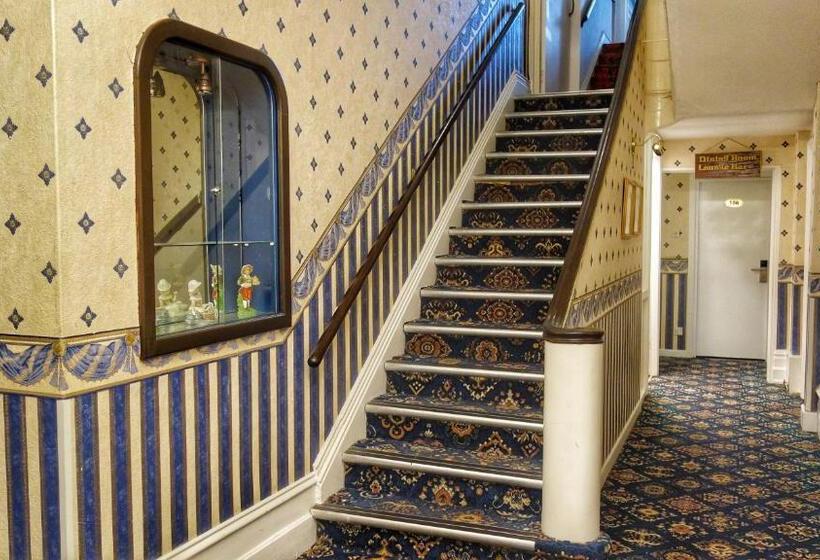 בית מלון כפרי Kensington