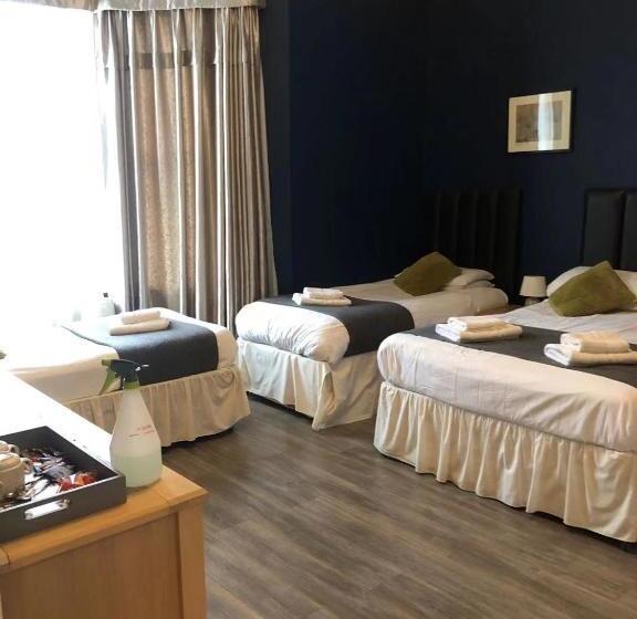 בית מלון כפרי Kensington