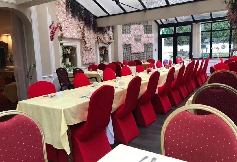 בית מלון כפרי Kensington