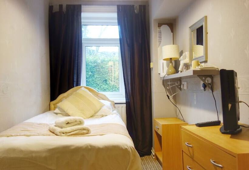 בית מלון כפרי Kensington