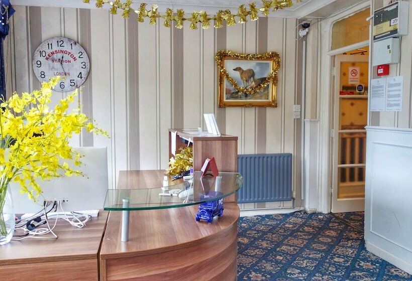 בית מלון כפרי Kensington