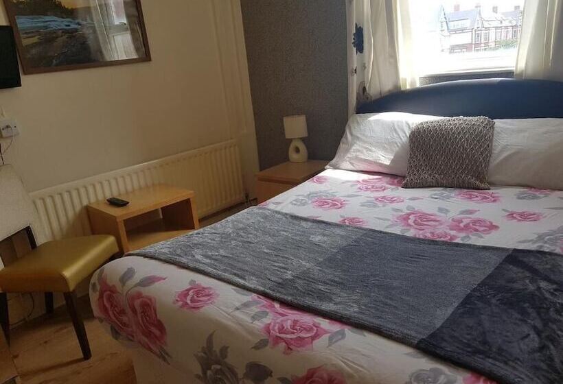 ホテル Kensington