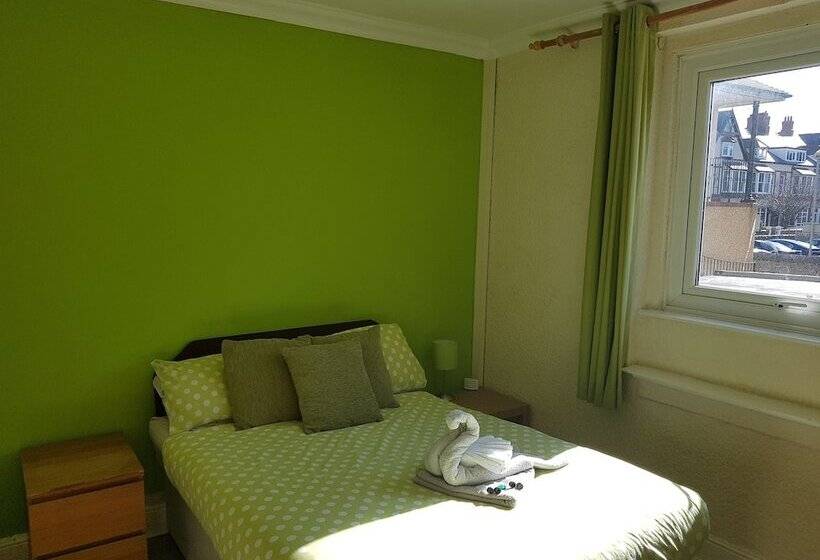 ホテル Kensington