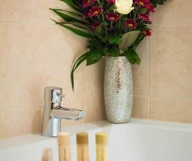 Lanhydrock Hotel & Golf Club