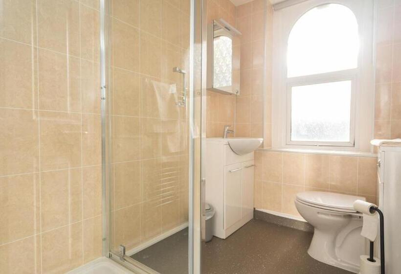 בית מלון כפרי Lauriston