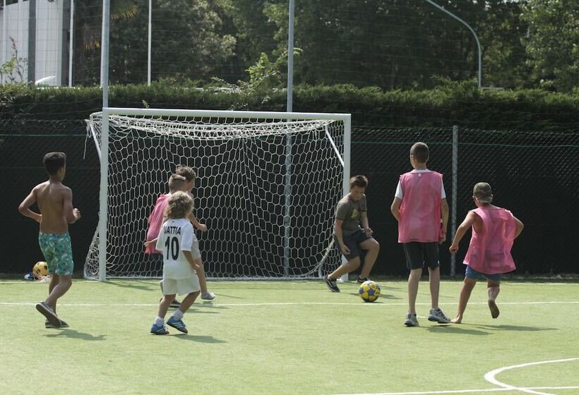 فندق Estivo Premium Deluxe Mobile Homes On Camping Malibu Beach