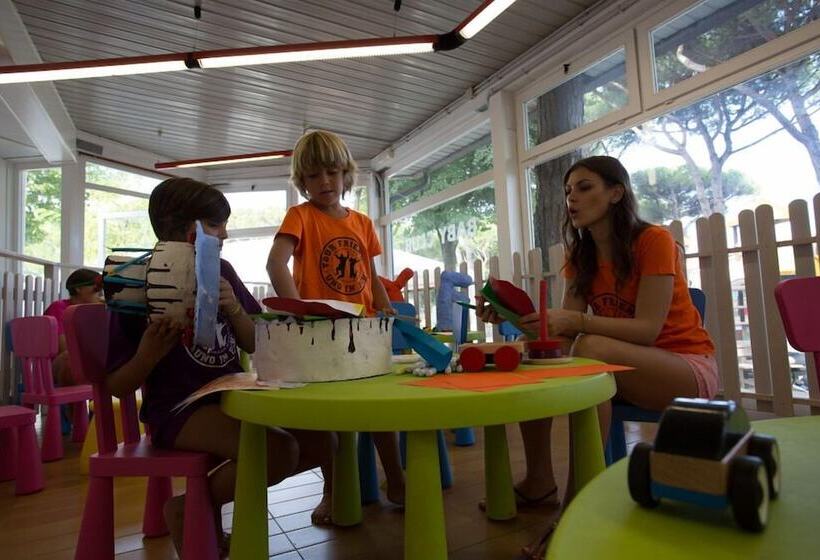 فندق Estivo Premium Deluxe Mobile Homes On Camping Malibu Beach