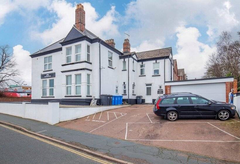 Отель Marlborough