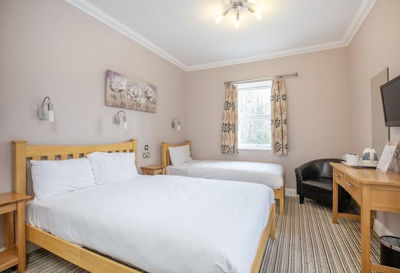 Отель Marlborough