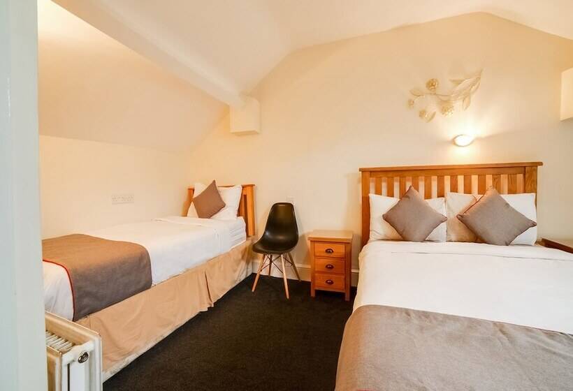 ホテル Station Road Inn