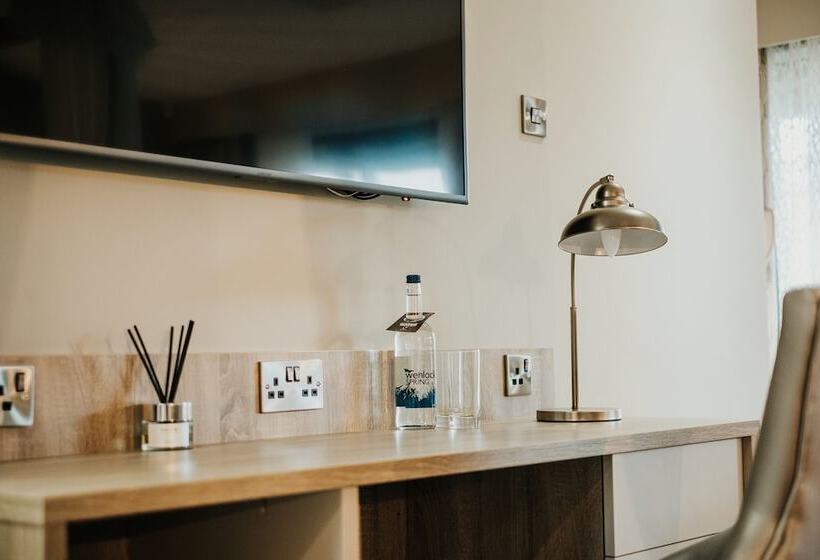 בית מלון כפרי Moddershall Oaks