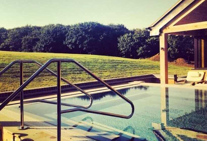 בית מלון כפרי Moddershall Oaks