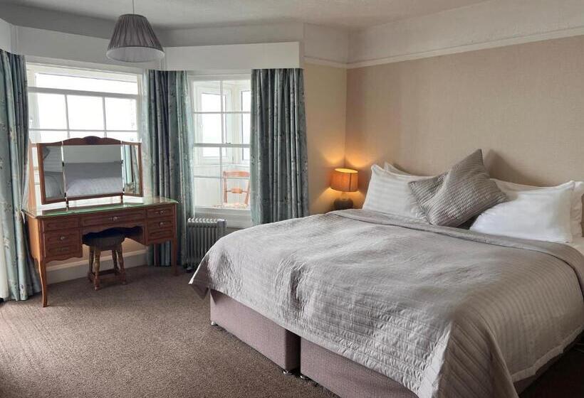 Отель Navigator