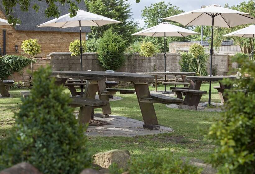 Отель Old White Hart