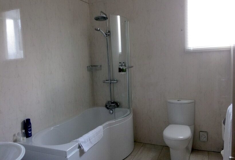 Отель Old White Hart