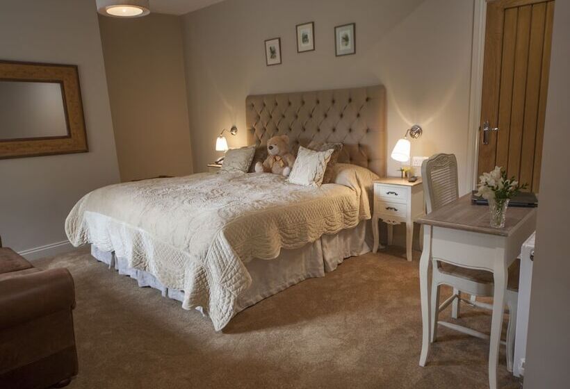 Отель Old White Hart