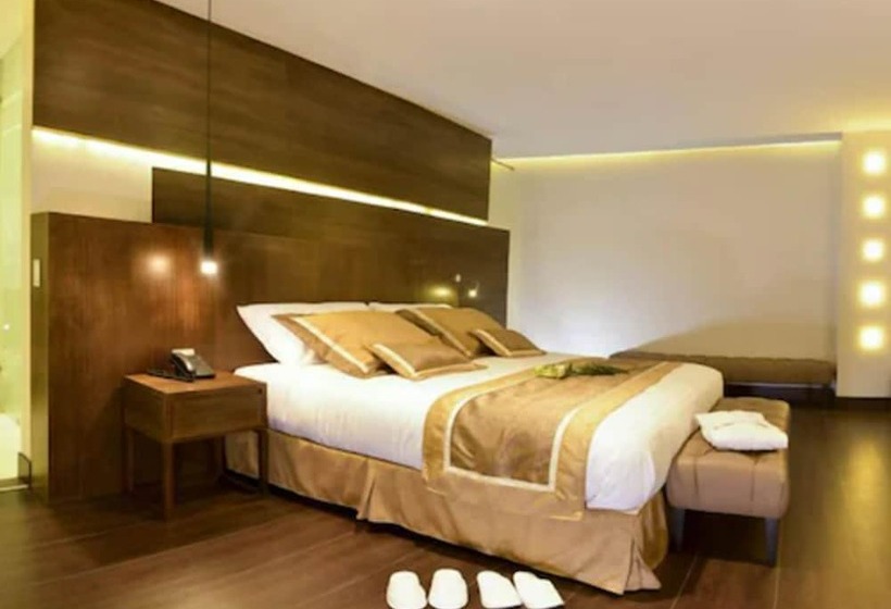 هتل Oro Verde Loja