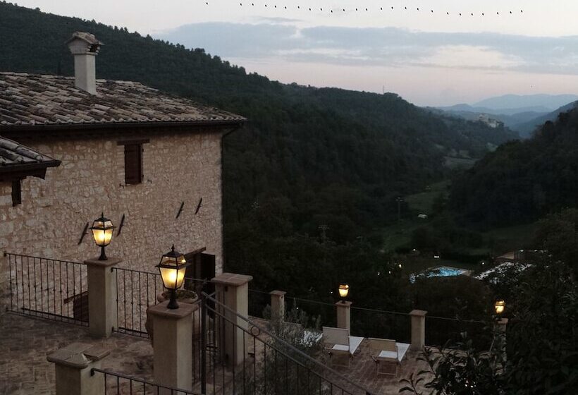 هتل Palazzo Del Papa Agriturismo