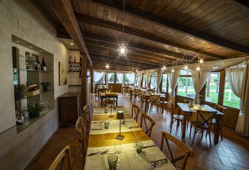 هتل Palazzo Del Papa Agriturismo