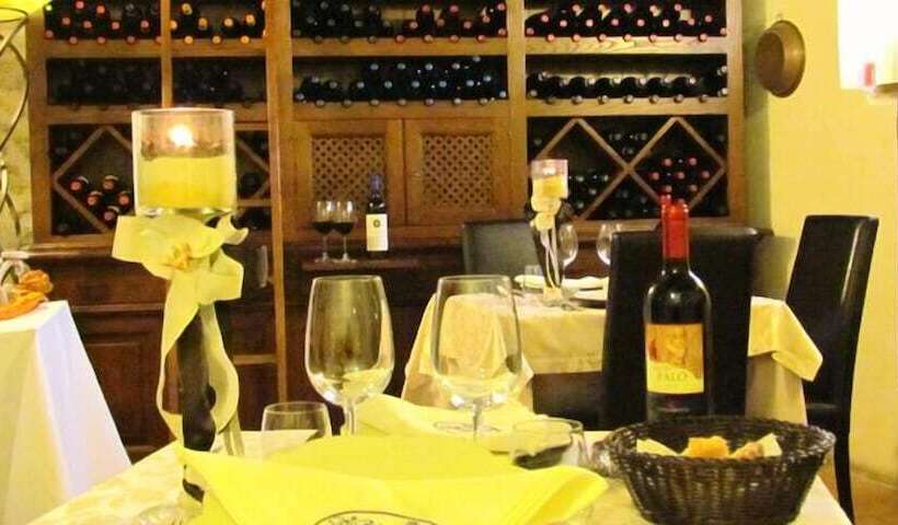 هتل Palazzo Del Papa Agriturismo