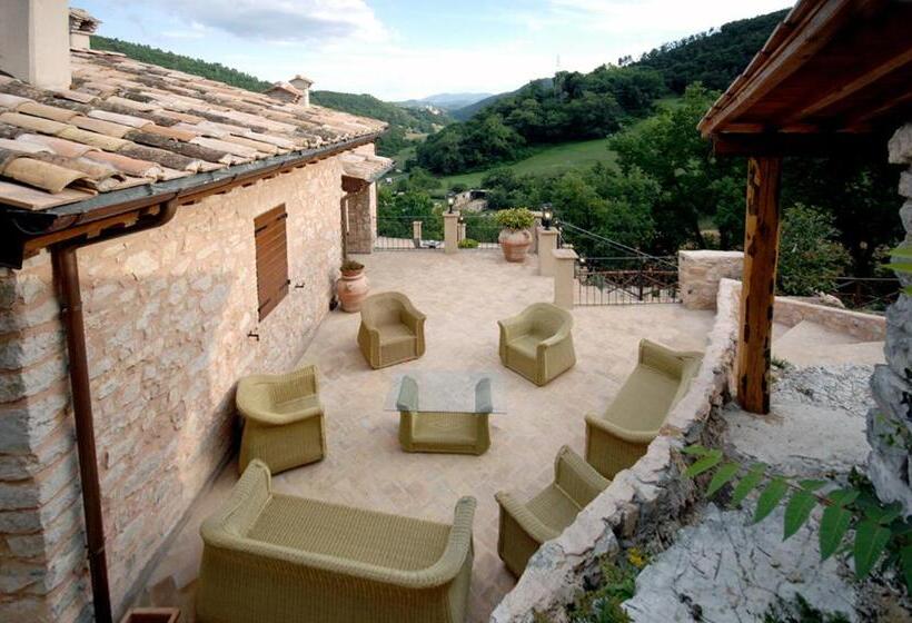 هتل Palazzo Del Papa Agriturismo