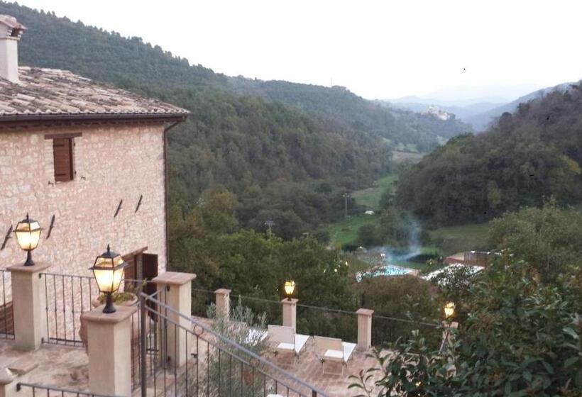 هتل Palazzo Del Papa Agriturismo