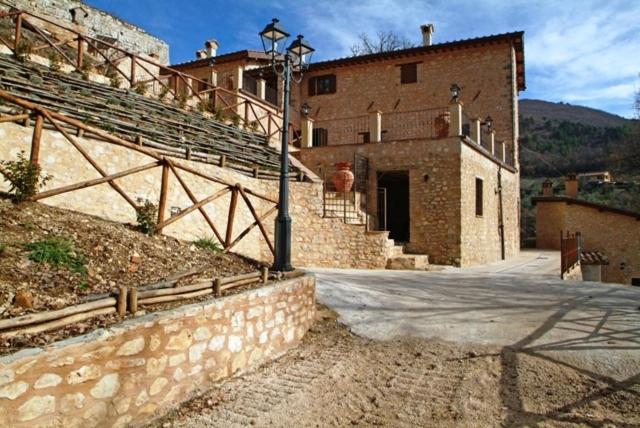 هتل Palazzo Del Papa Agriturismo